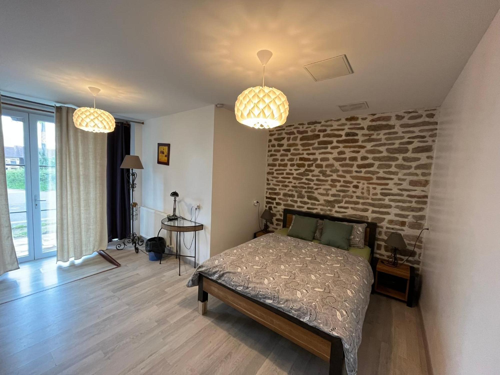 Couleurs De La Vie - Chambres D'Hotes Et Gite Cormatin Bilik gambar